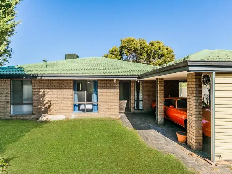 Sixth view of Homely house listing, 8 Eddy Close, Leda WA 6170