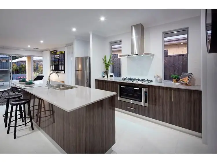 Fifth view of Homely house listing, 13 Kingshurst Chase, Haynes WA 6112