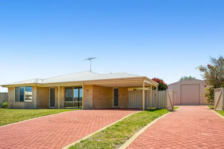 20 Lucraft Loop, Ledge Point WA 6043