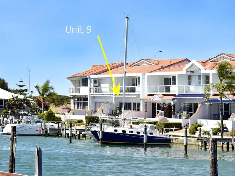 Second view of Homely house listing, 9/20 Baruna Court, Halls Head WA 6210