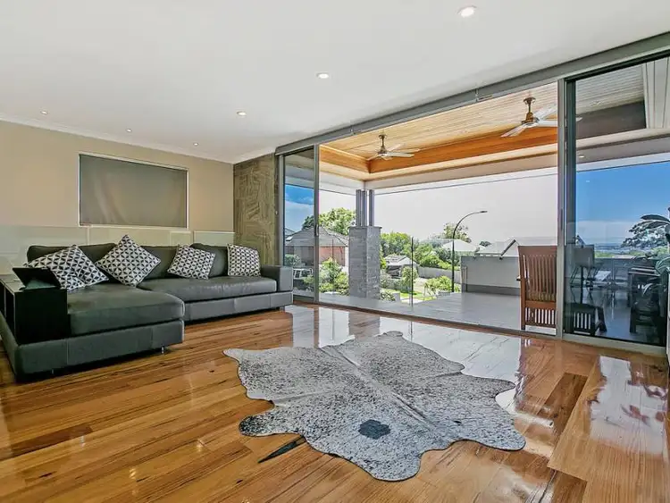 3a Henley Place, Attadale WA 6156