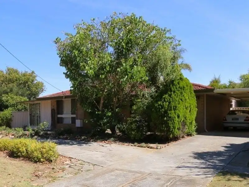 Main view of Homely house listing, 33 Parkside Drive, Thornlie WA 6108