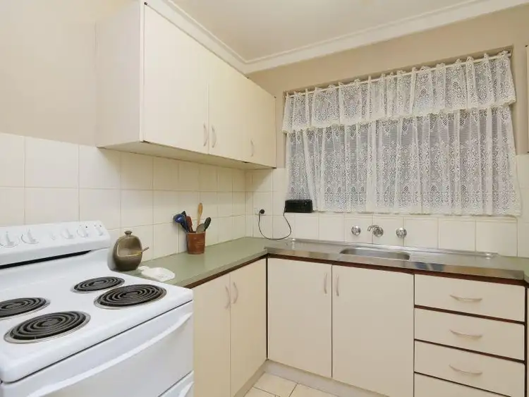 Second view of Homely house listing, 33 Parkside Drive, Thornlie WA 6108