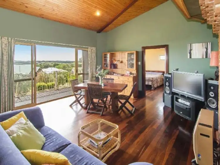 Second view of Homely house listing, 10 Salkilld Place, Augusta WA 6290