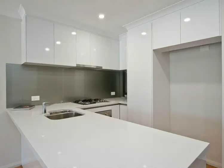 Fifth view of Homely apartment listing, 2/6 Park Way, Innaloo WA 6018