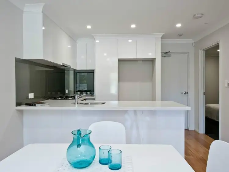 Seventh view of Homely apartment listing, 2/6 Park Way, Innaloo WA 6018