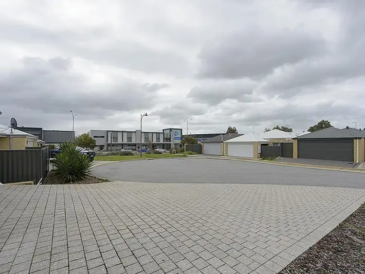 Third view of Homely house listing, 21 Devine Court, Baldivis WA 6171