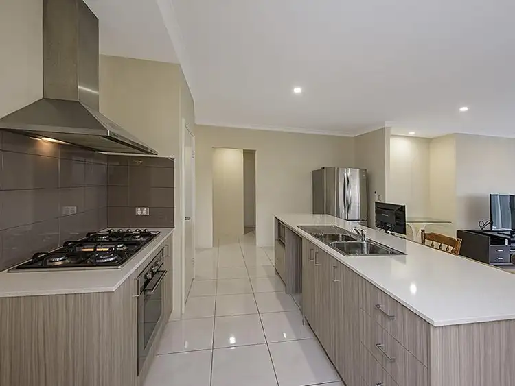 Sixth view of Homely house listing, 21 Devine Court, Baldivis WA 6171