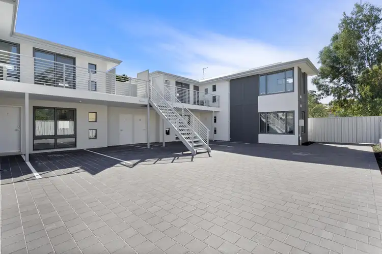 5/23 Pearl Road, Cloverdale WA 6105