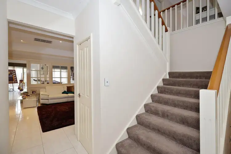 Sixth view of Homely house listing, 8 Turtle Point Cove, Jandakot WA 6164