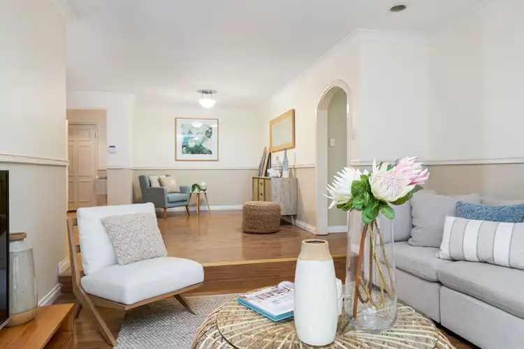Fifth view of Homely house listing, 1 Palos  Court, Sorrento WA 6020
