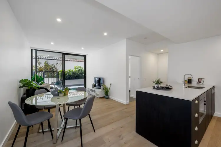 15/16 Marina Drive, Ascot WA 6104