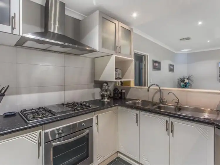 Sixth view of Homely house listing, 5 Nornalup Close, Aubin Grove WA 6164