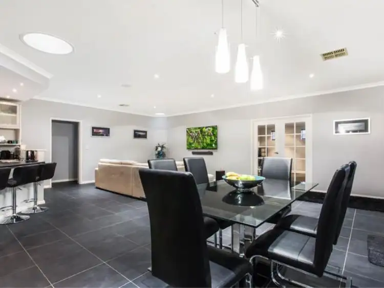 Seventh view of Homely house listing, 5 Nornalup Close, Aubin Grove WA 6164