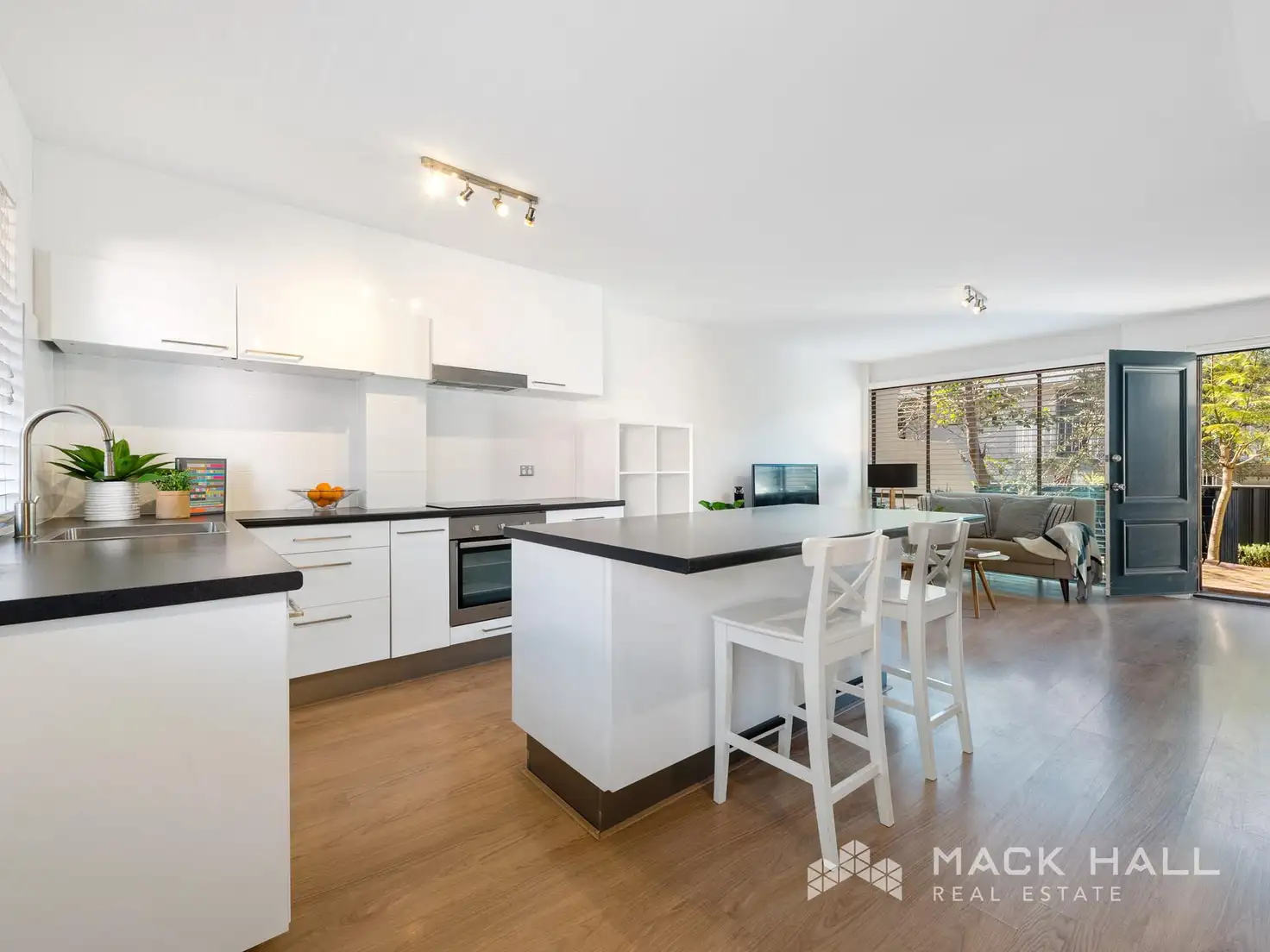 Main view of Homely townhouse listing, 7/68-70 Subiaco Rd, Subiaco WA 6008