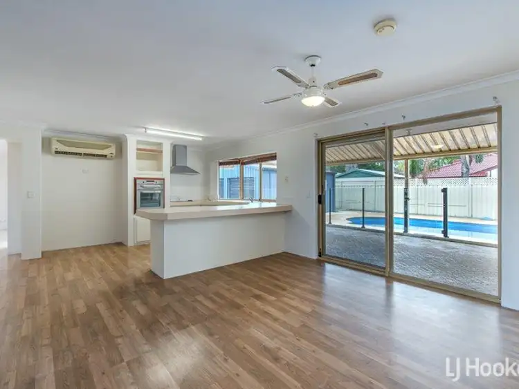 Third view of Homely house listing, 5 Rosella Place, Gosnells WA 6110