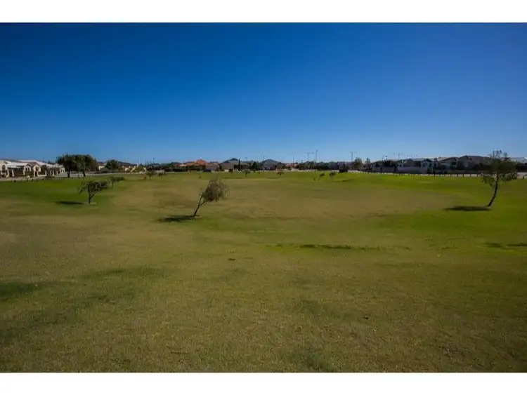 Seventh view of Homely house listing, 6 Strabane Green, Ridgewood WA 6030