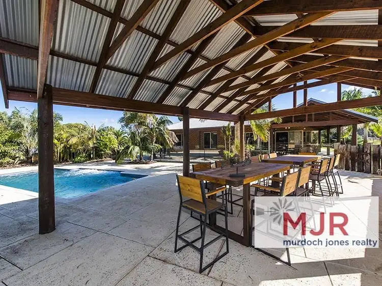10 Mount Eden Lane, Oakford WA 6121