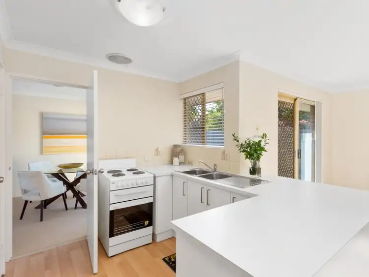 Seventh view of Homely semi-detached listing, 4A Cambey Way, Brentwood WA 6153