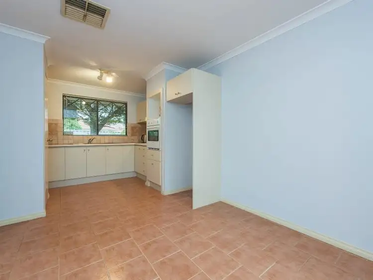 Seventh view of Homely villa listing, 2/32 Odin Road, Innaloo WA 6018