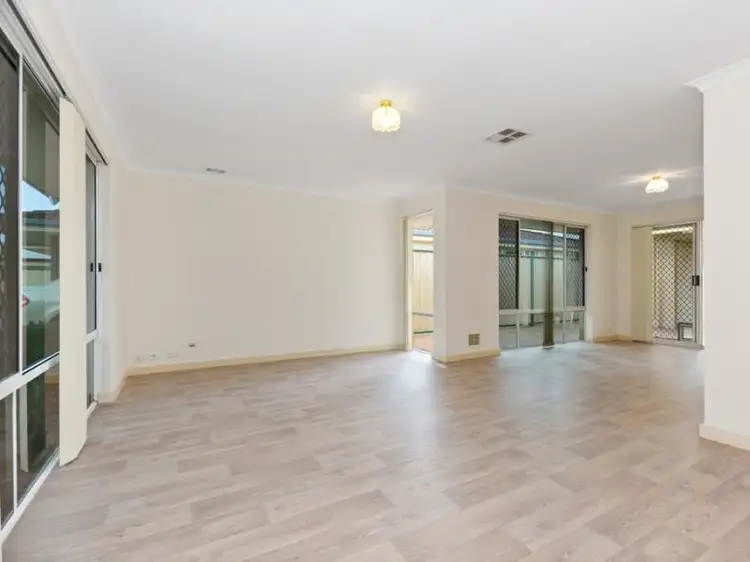 Fourth view of Homely villa listing, 4/363 Daly Street, Cloverdale WA 6105