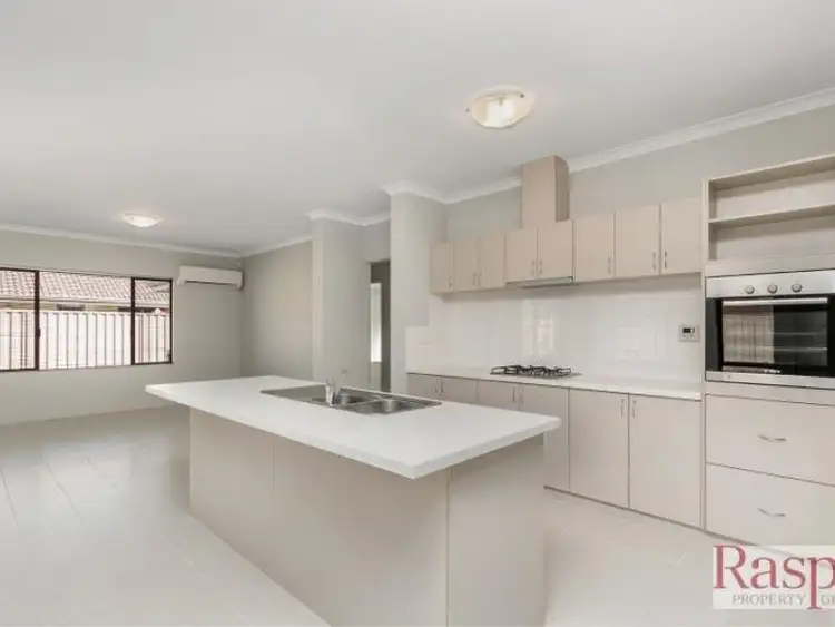 Second view of Homely house listing, 7 Positano Crescent, Yangebup WA 6164