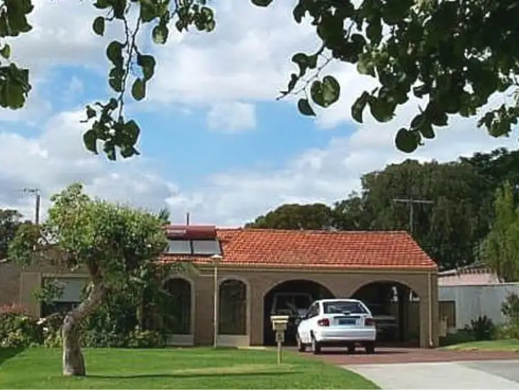 8B Solomon Street, Palmyra WA 6157