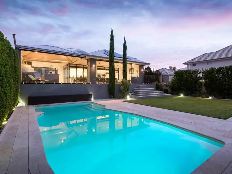 43 Elvire Street, Watermans Bay WA 6020