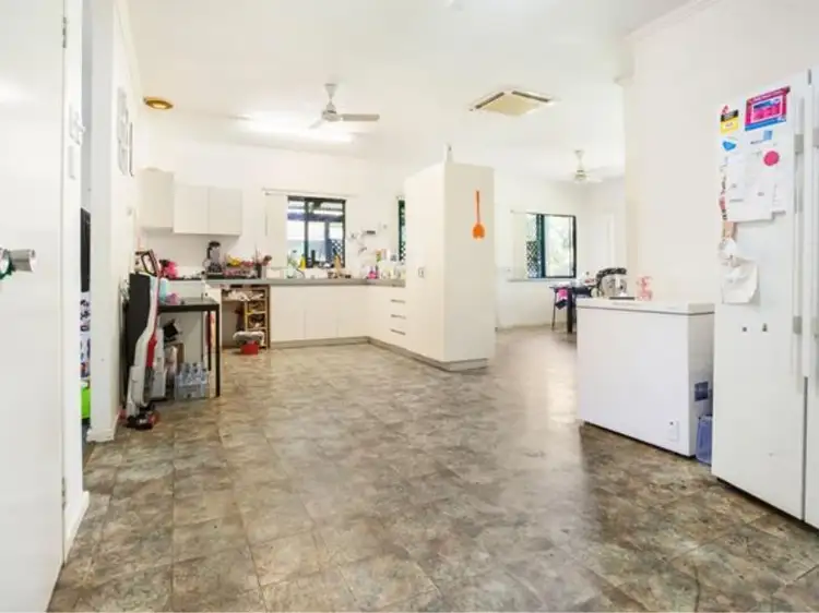 3 Comrie Court, Baynton WA 6714