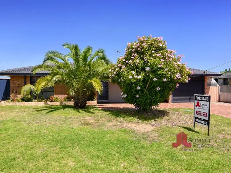 Second view of Homely house listing, 18 Flora Way, Carey Park WA 6230