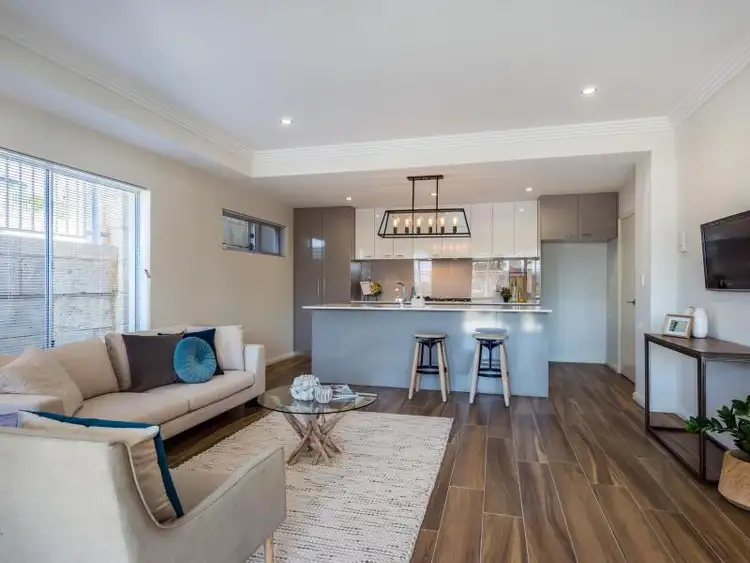 2/19 Penzance Terrace, Mindarie WA 6030