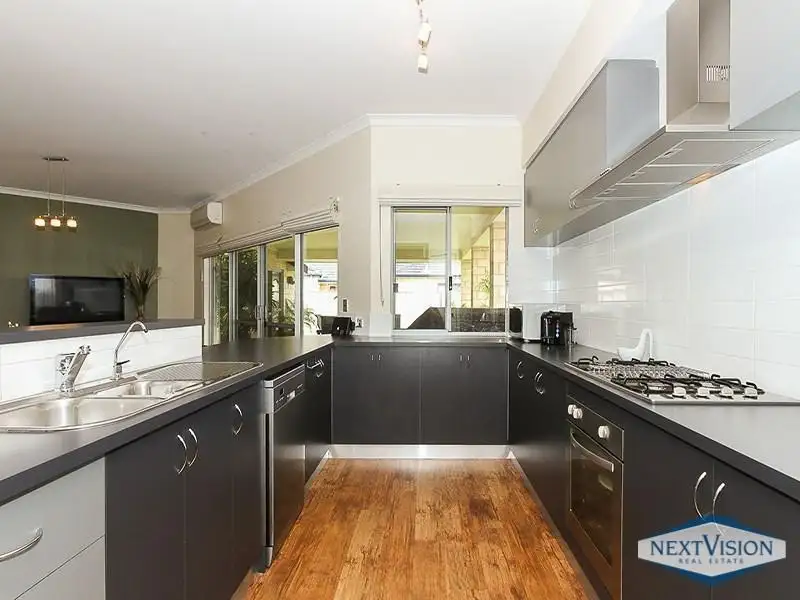 Main view of Homely house listing, 6 Butchart Turn, Aubin Grove WA 6164