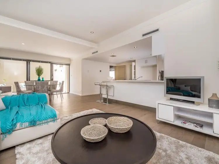 72c Pearl Parade, Scarborough WA 6019