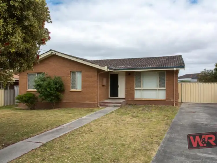 10 Andrews Street, Spencer Park WA 6330