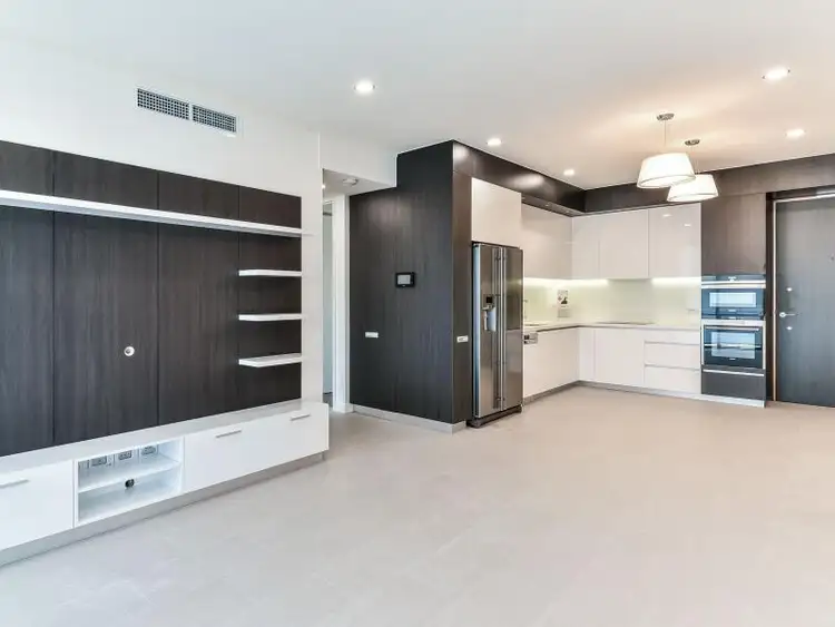 Fourth view of Homely apartment listing, 305/19 Ogilvie Road, Mount Pleasant WA 6153