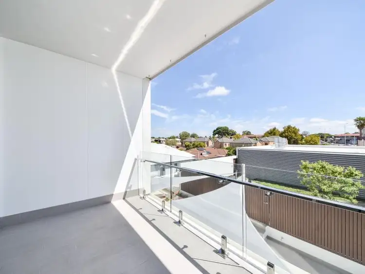 Seventh view of Homely apartment listing, 305/19 Ogilvie Road, Mount Pleasant WA 6153