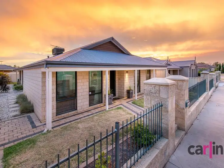 Second view of Homely house listing, 17 Frankenia Turn, Success WA 6164