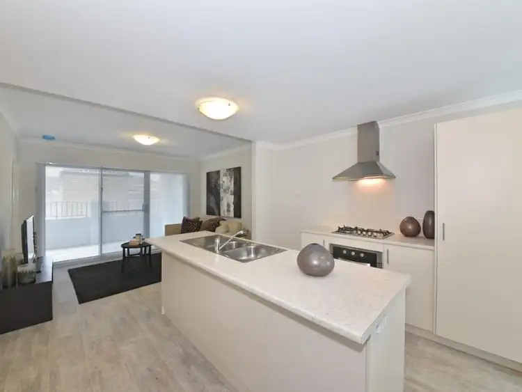 Sixth view of Homely house listing, Unit 4, 29 Ladywell Crescent, Butler WA 6036