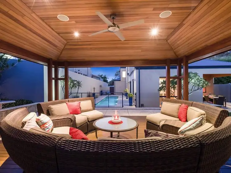 24 Frobisher Avenue, Sorrento WA 6020