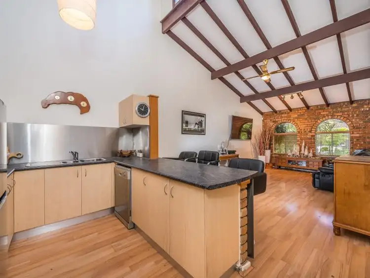 4/5 Ostend Road, Scarborough WA 6019