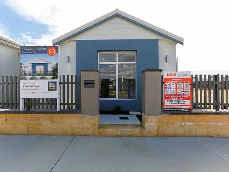 38 Breccia Parade, Wellard WA 6170