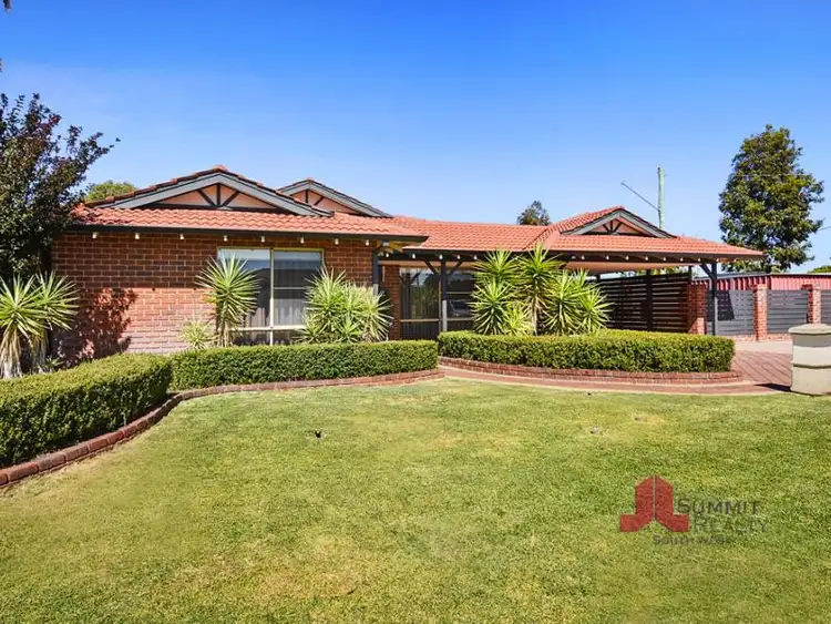 1 Culling Gr, Eaton WA 6232