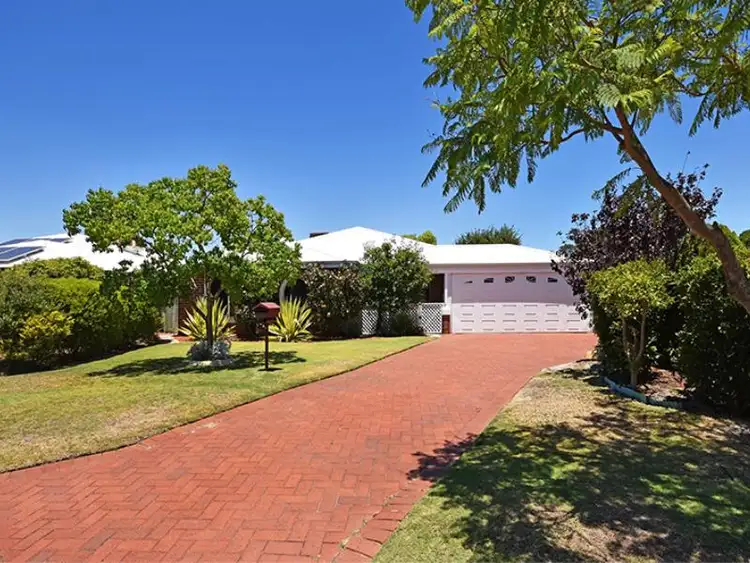 Second view of Homely house listing, 42 Sherbrooke Retreat, Ellenbrook WA 6069