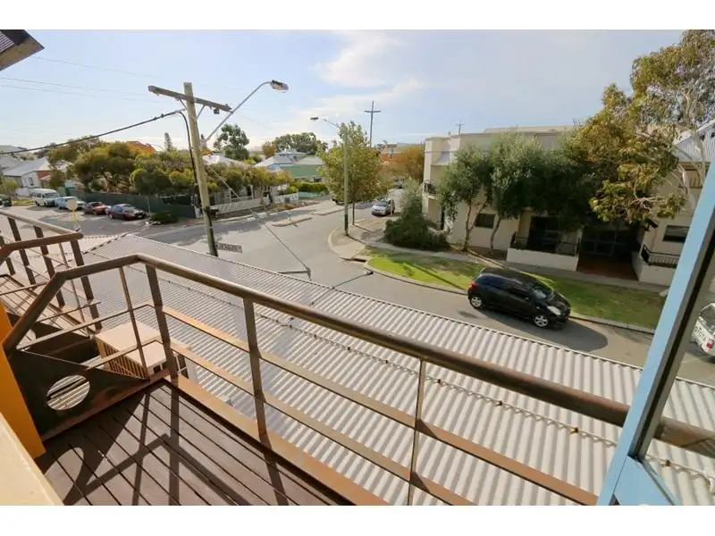 Main view of Homely house listing, 7/330 South Terrace, South Fremantle WA 6162