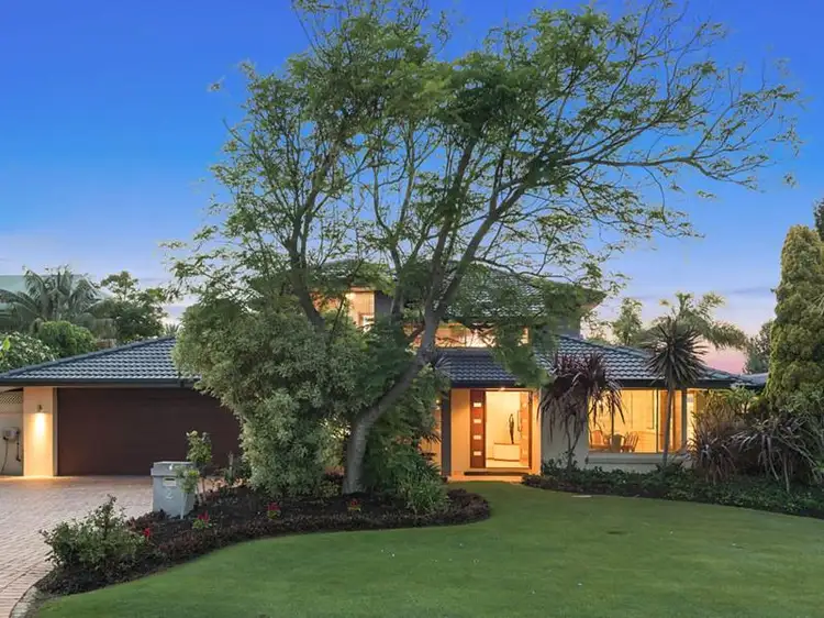 2 Darter Court, Sorrento WA 6020