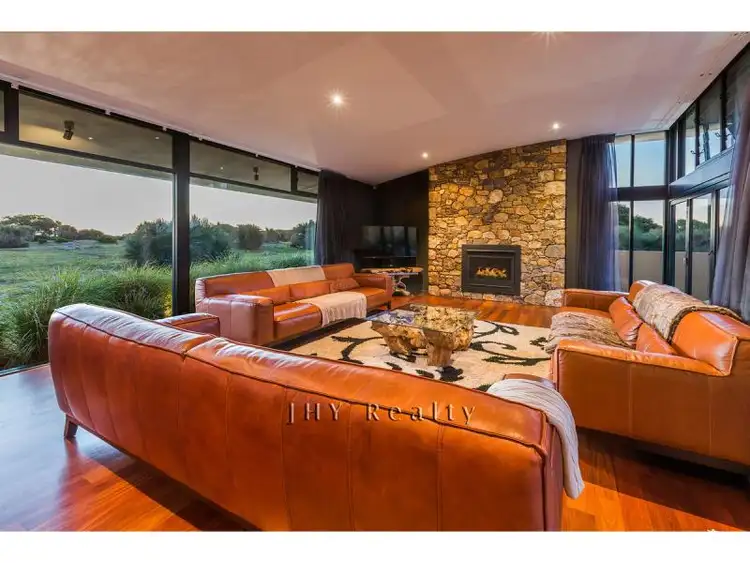 Fifth view of Homely house listing, 10 Duckworth Place, Naturaliste WA 6281