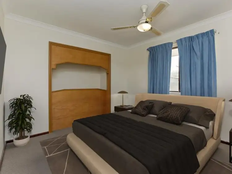 Fifth view of Homely house listing, 7 Felicia Place, Camillo WA 6111