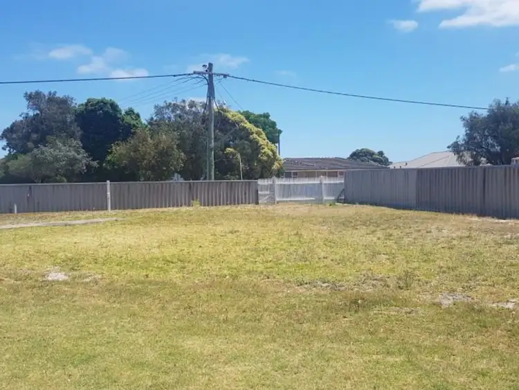 14 Collingwood Road, Mira Mar WA 6330