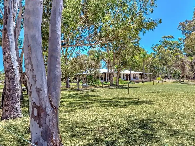 737 Forrest Road, Forrestdale WA 6112