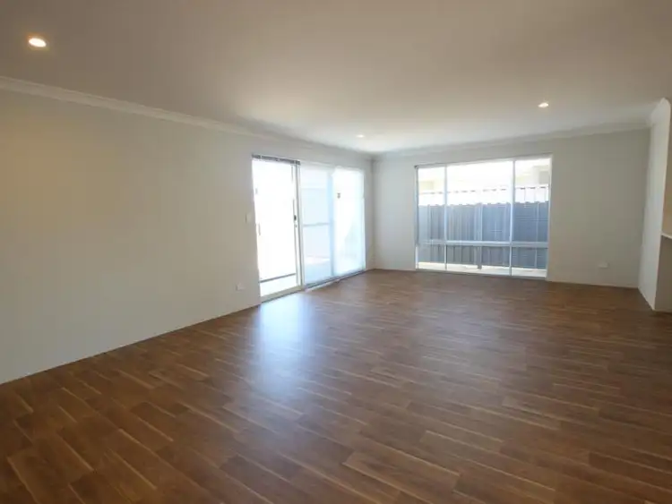 Seventh view of Homely house listing, 6 Turnstone Crescent, Erskine WA 6210